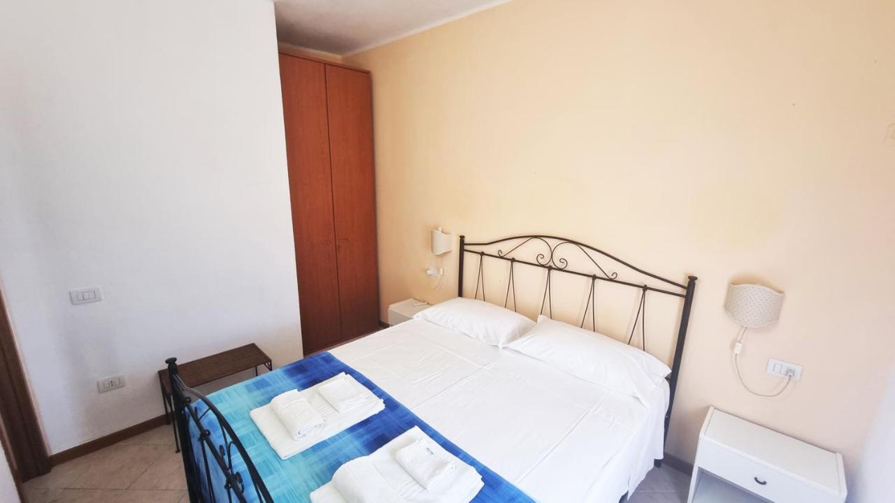 La Baia Apartments Sa Rocca Tunda Екстериор снимка